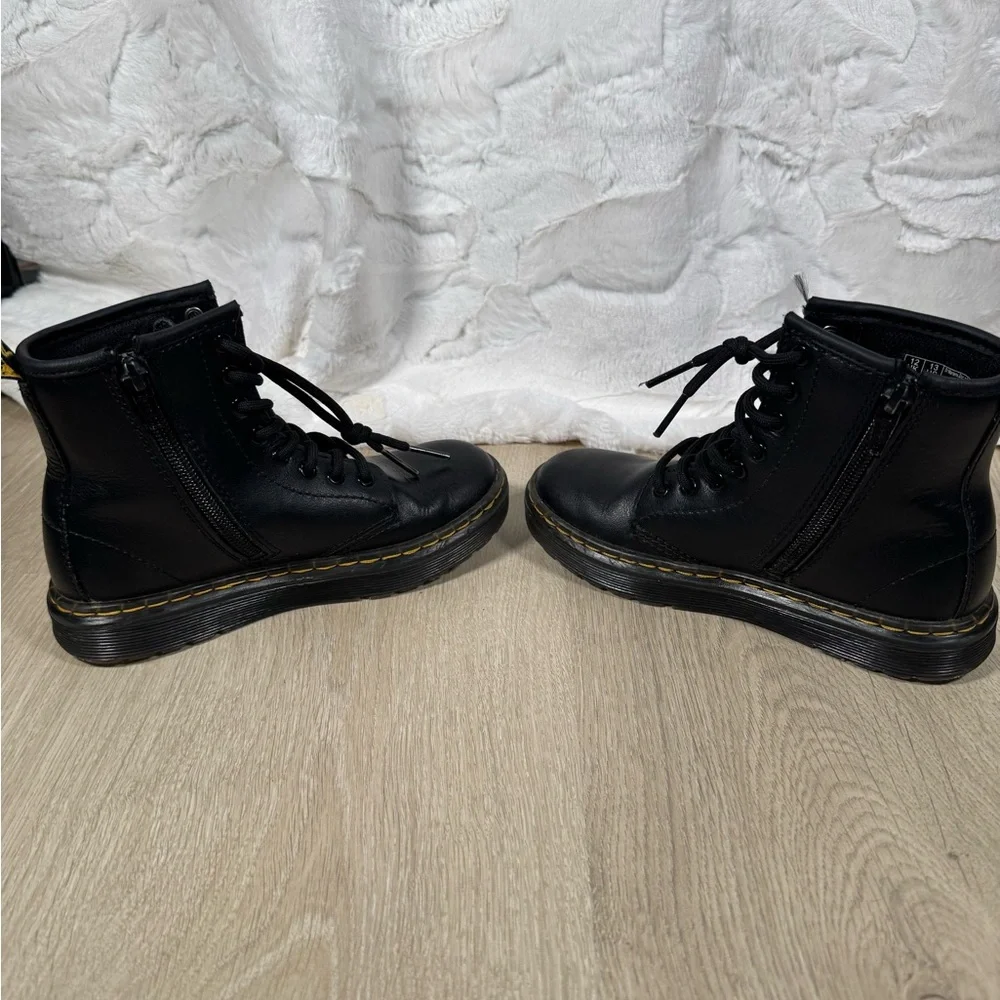 Dr. Martens Kids Black Leather Lace-Up Boots